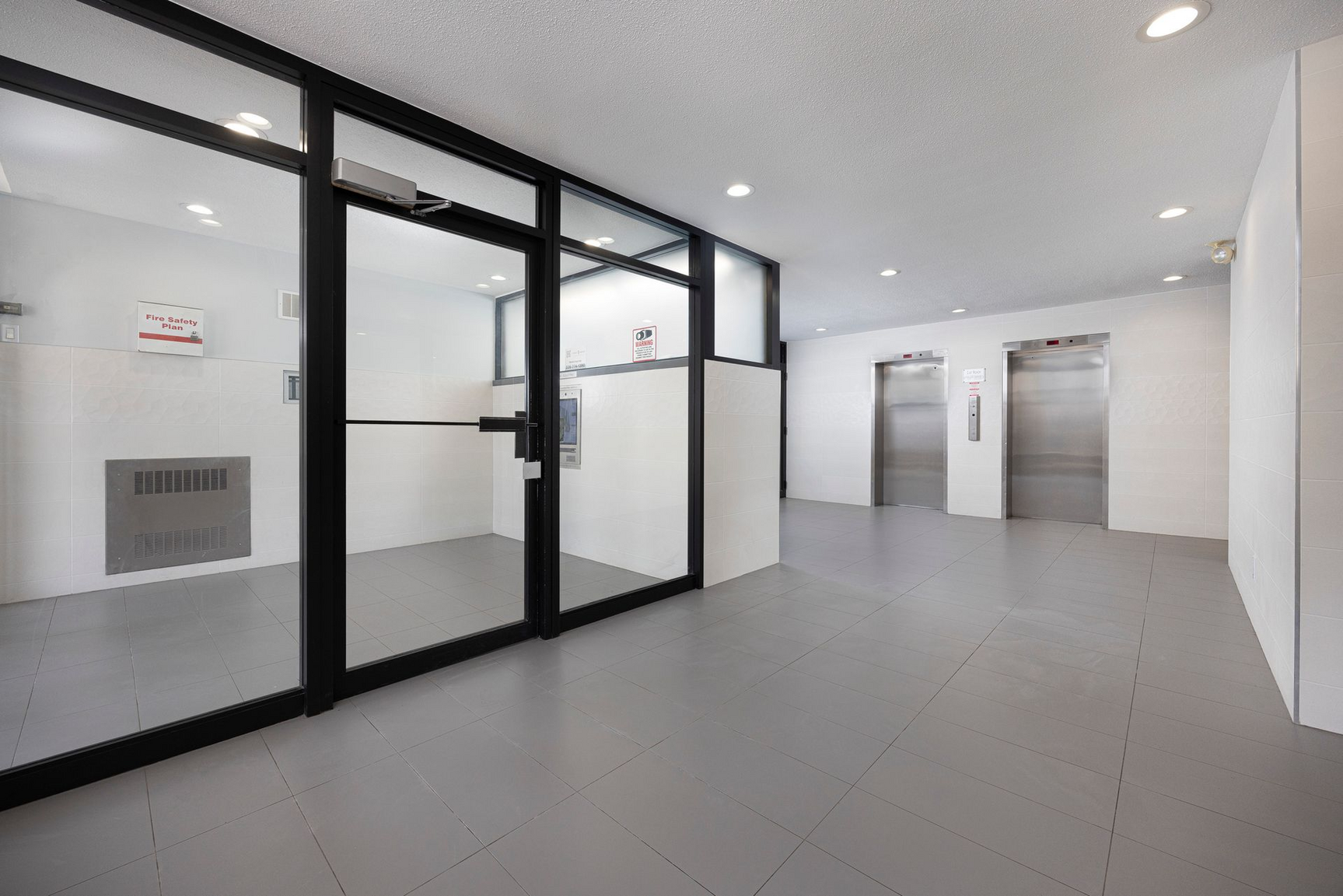 2360 Birchmount Road - Photo 12