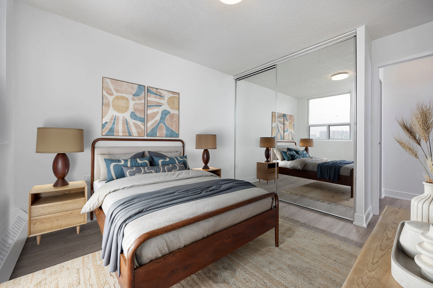 3122 Hurontario Street - Photo 5