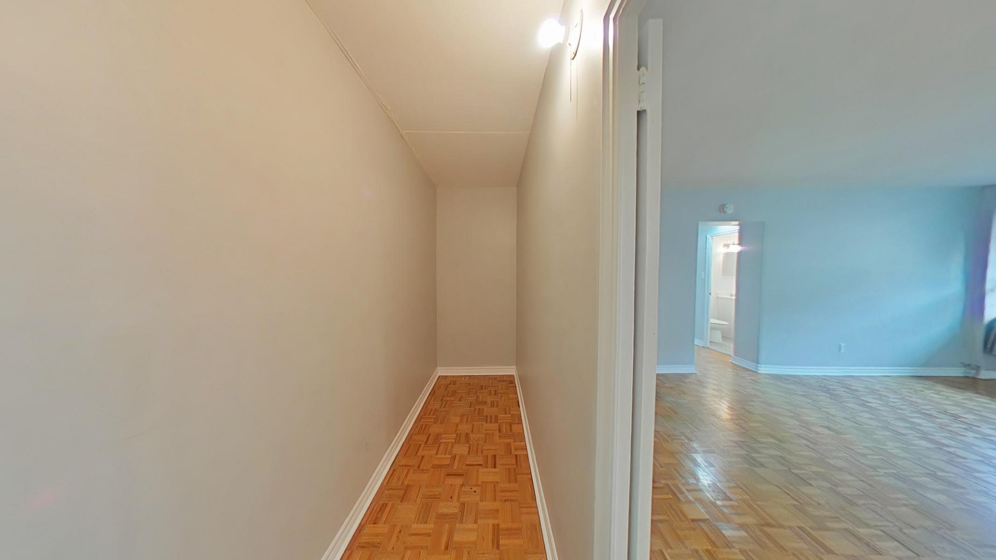 36 Thorncliffe Park Drive - Photo 10