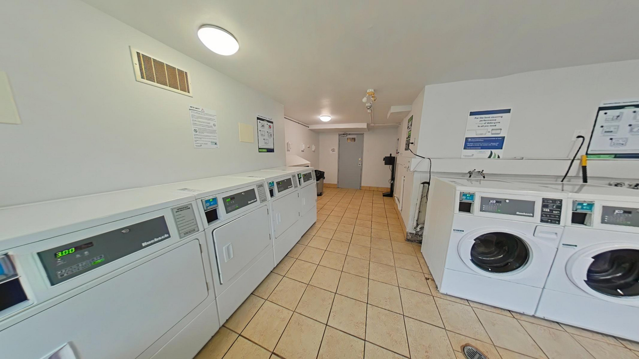 36 Thorncliffe Park Drive - Photo 17