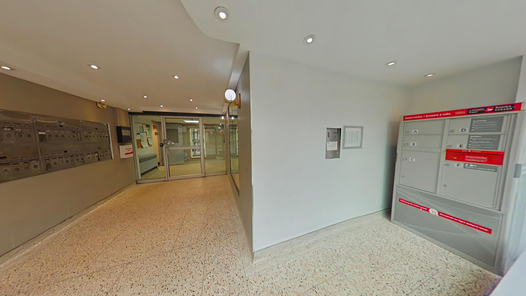 36 Thorncliffe Park Drive - Photo 18
