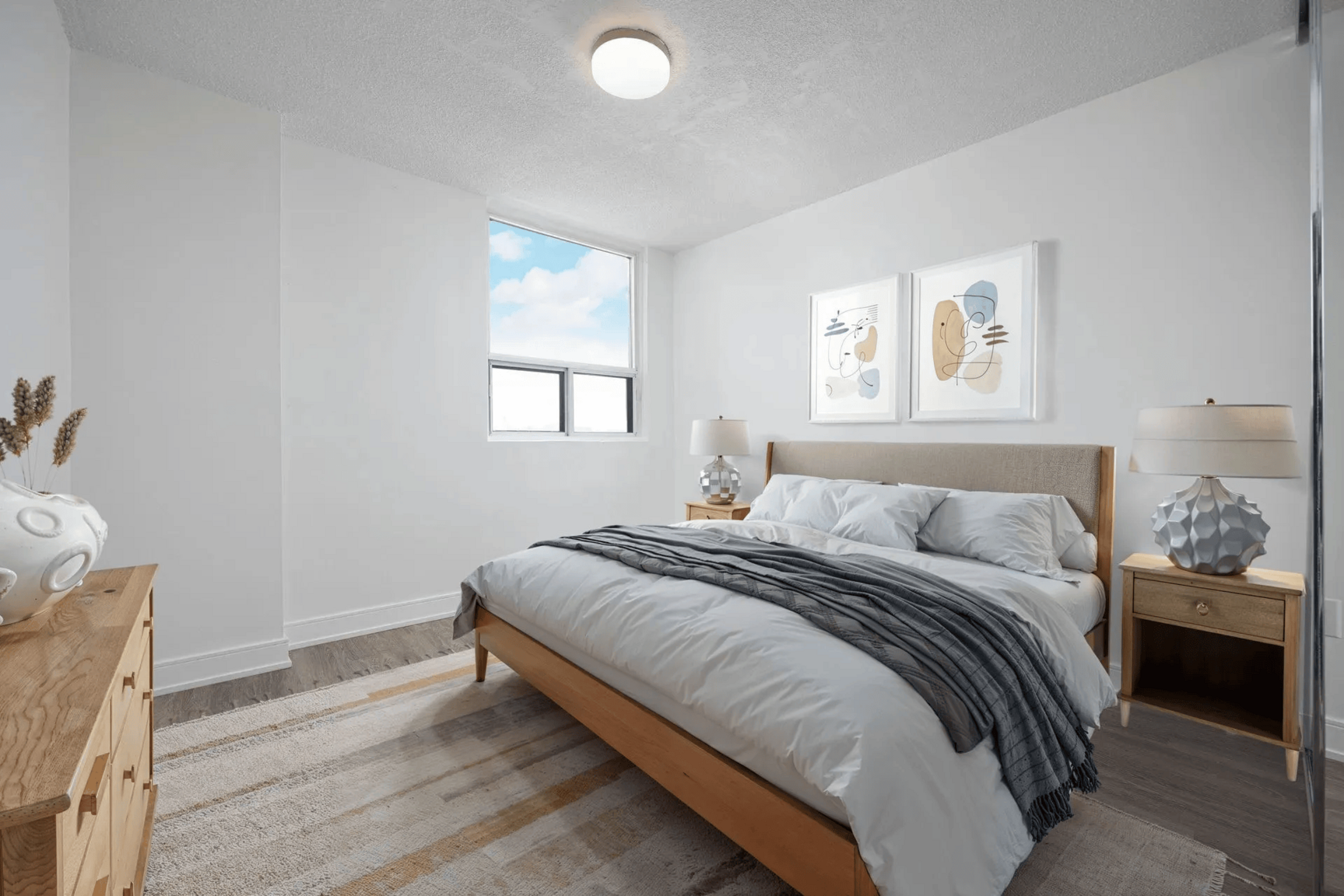 2233 - 2235 Hurontario Street - Photo 13