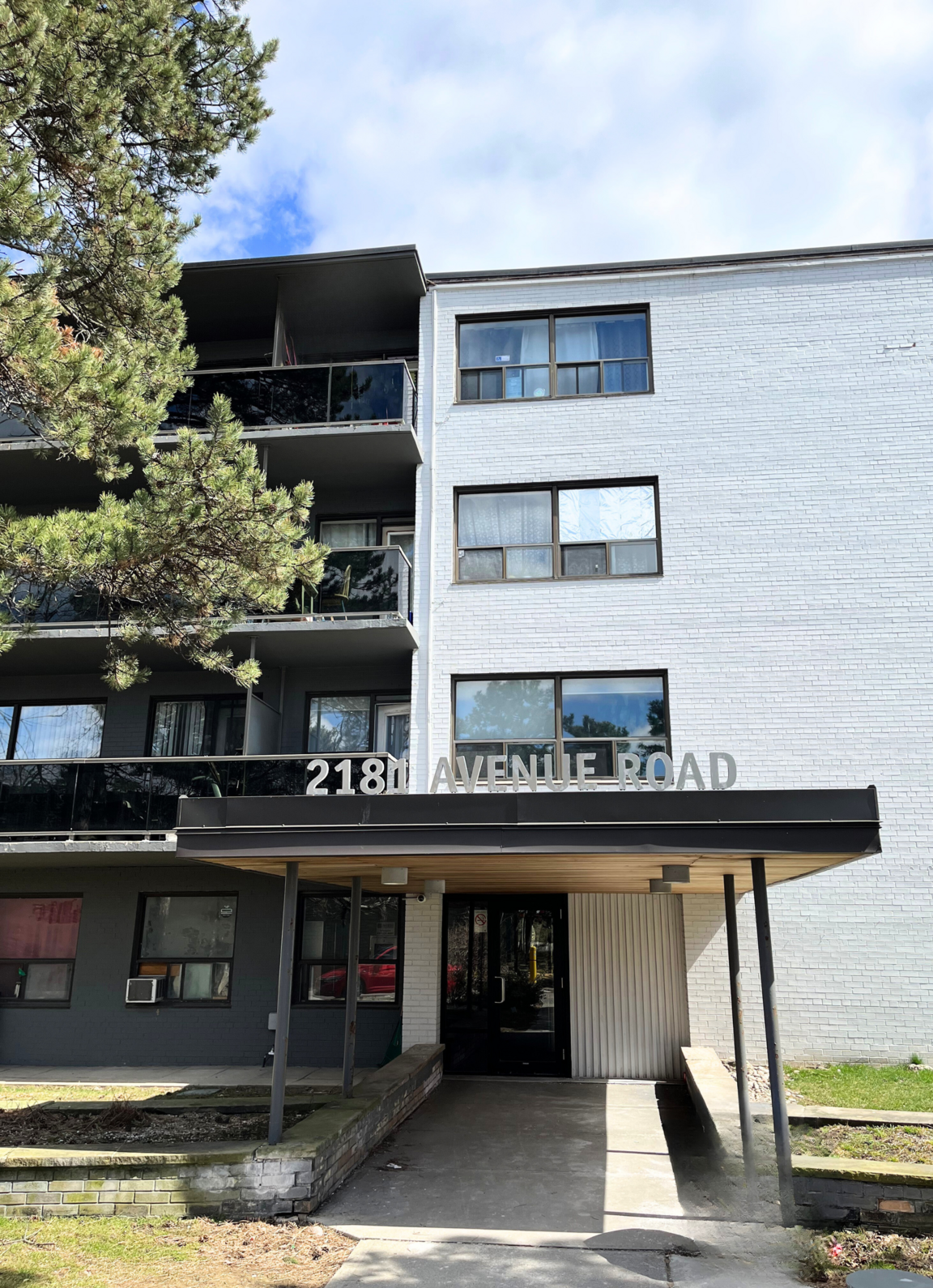2181 Avenue Road - Photo 17