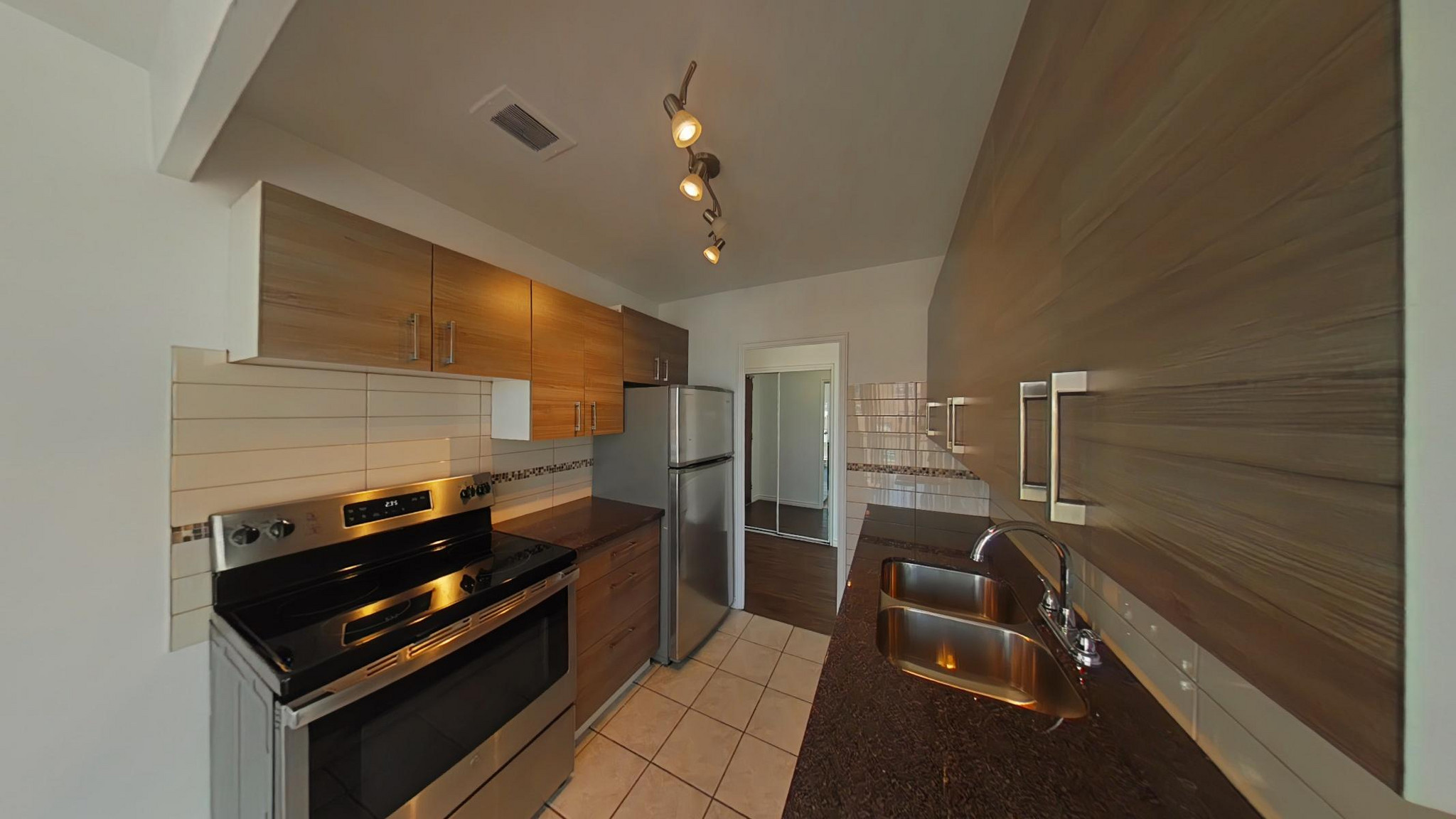 2-6 The Donway East - Photo 8