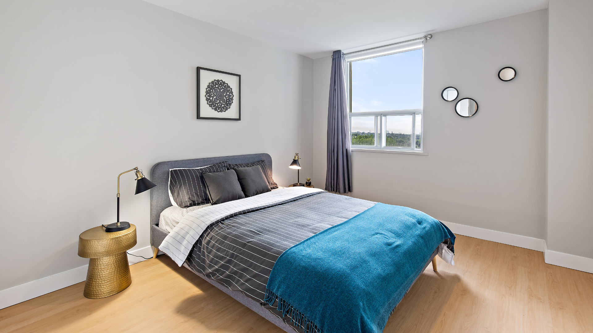 1577 Lawrence Avenue West - Photo 8