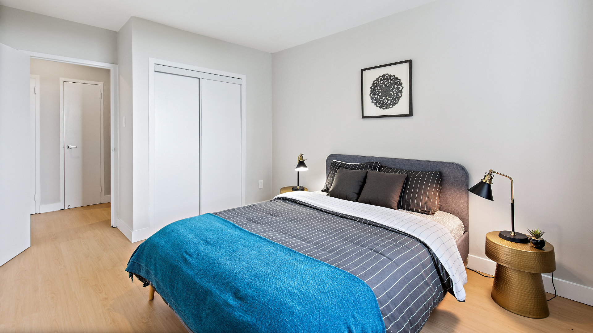 1577 Lawrence Avenue West - Photo 9