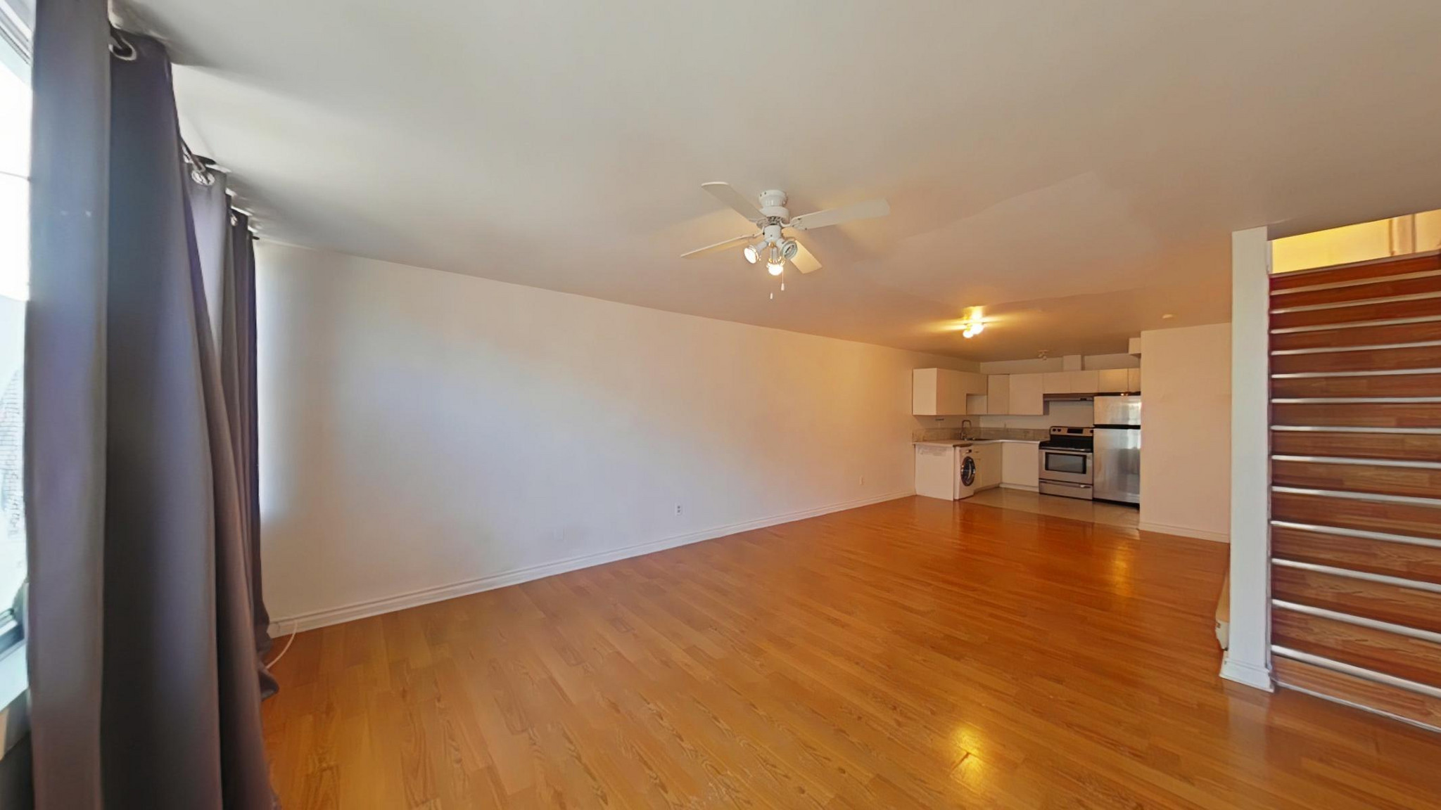 998 Queen Street East - Photo 9
