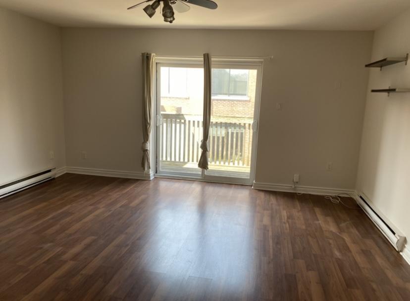 998 Queen Street East - Photo 4