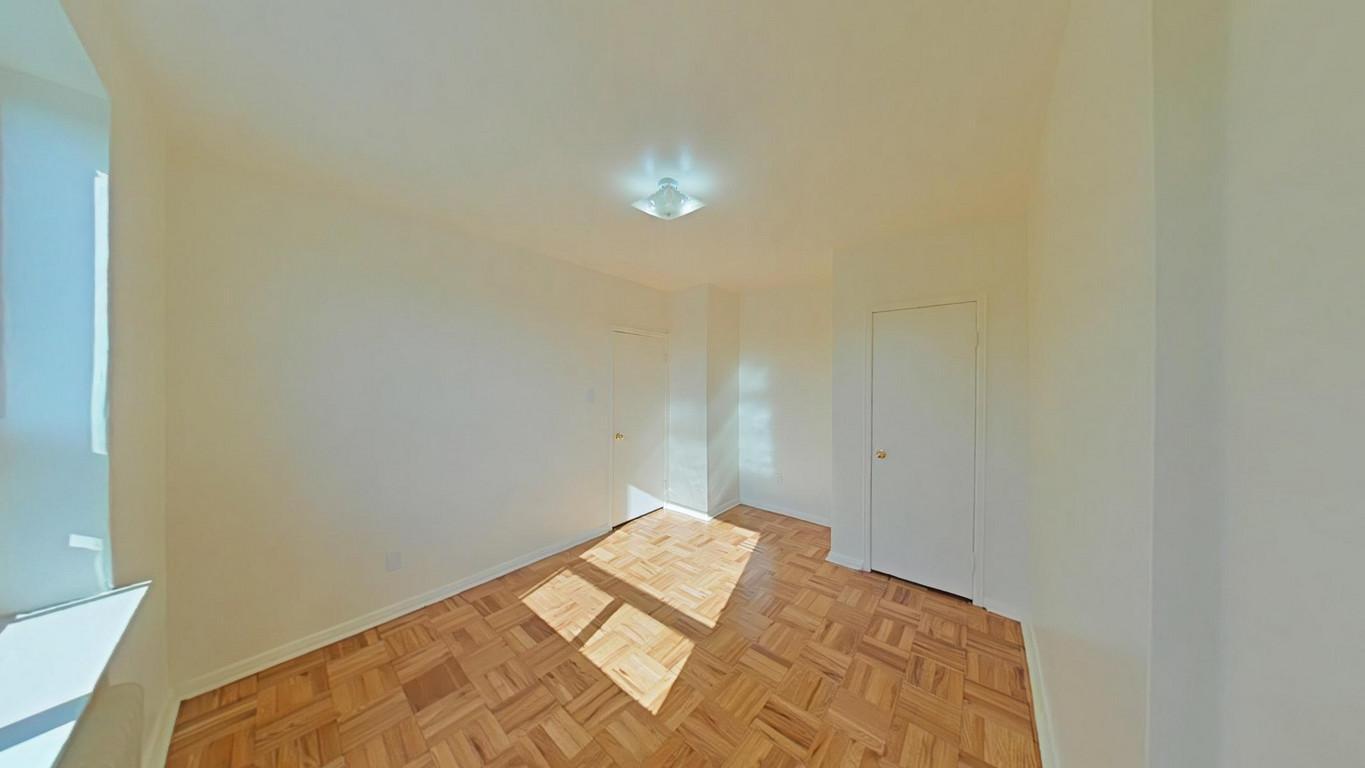 1589–1607 Victoria Park Ave - Photo 13