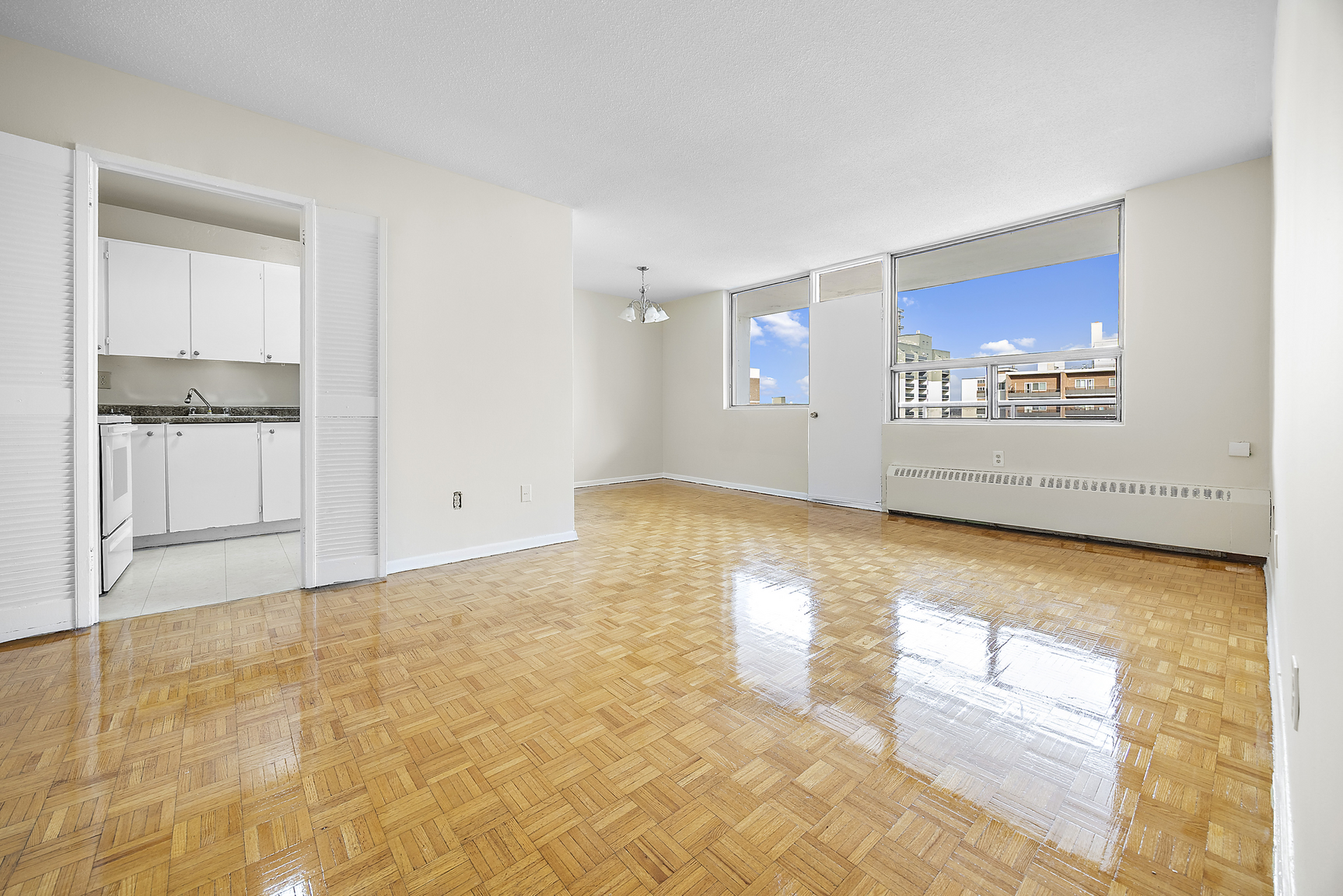 30 High Street East - Photo 10