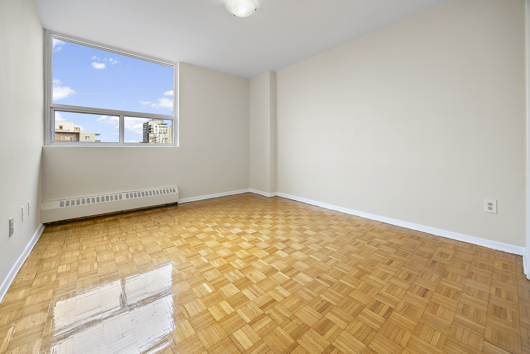 30 High Street East - Photo 14