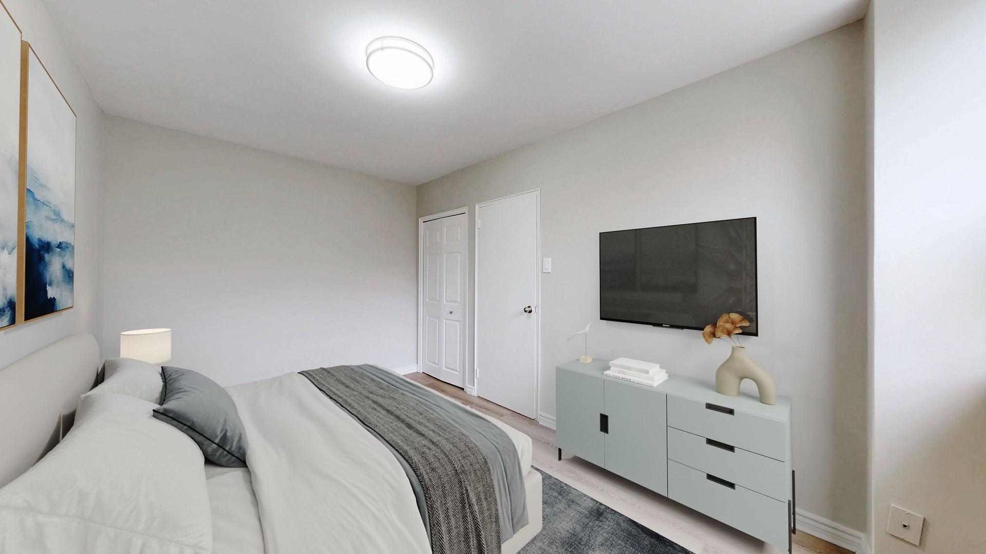 345 Merton Street  - Photo 9