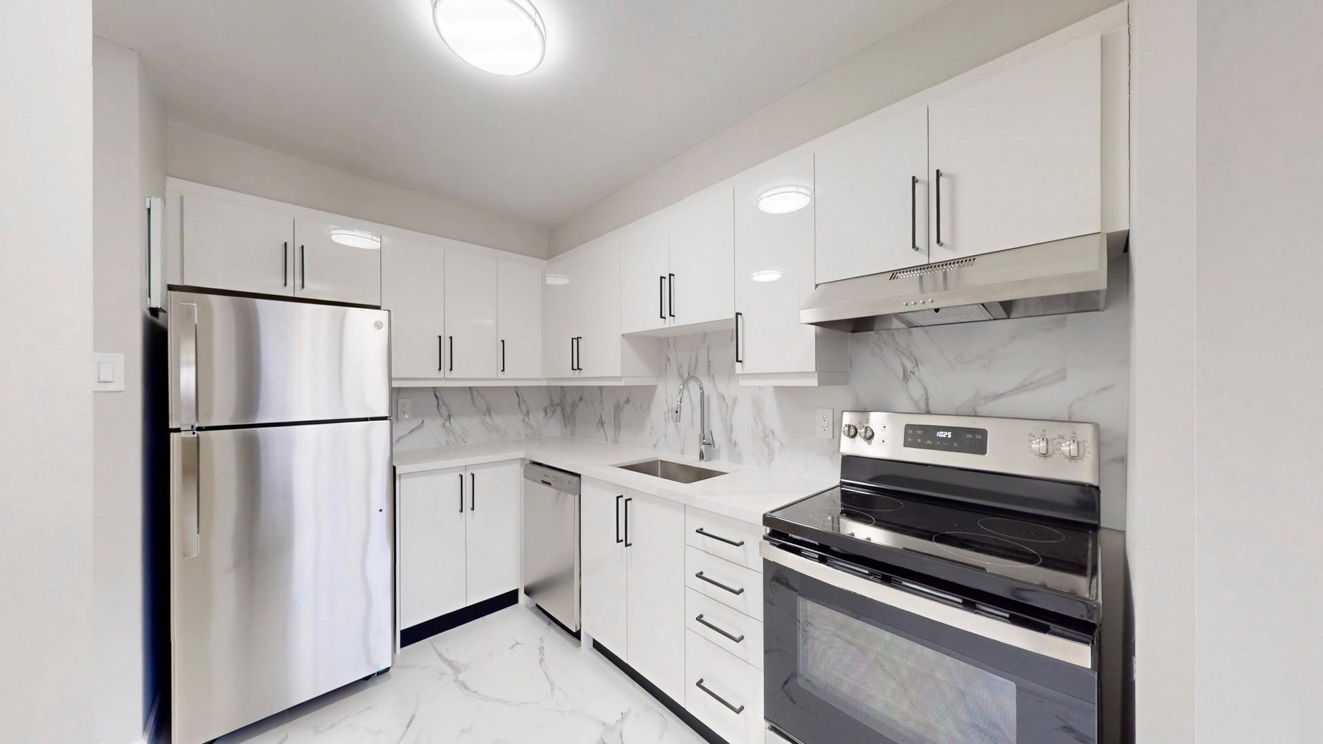345 Merton Street  - Photo 20