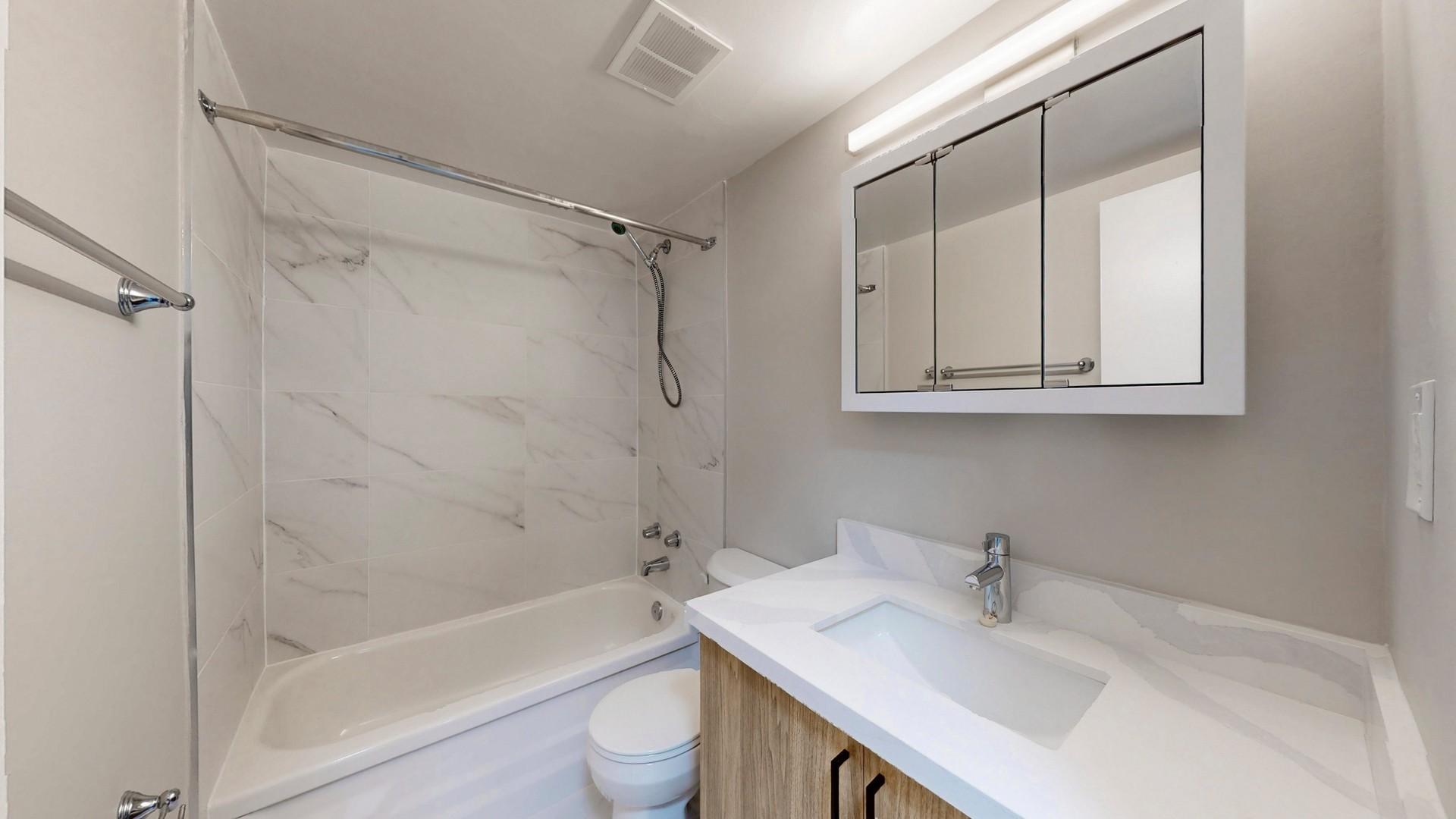 345 Merton Street  - Photo 22