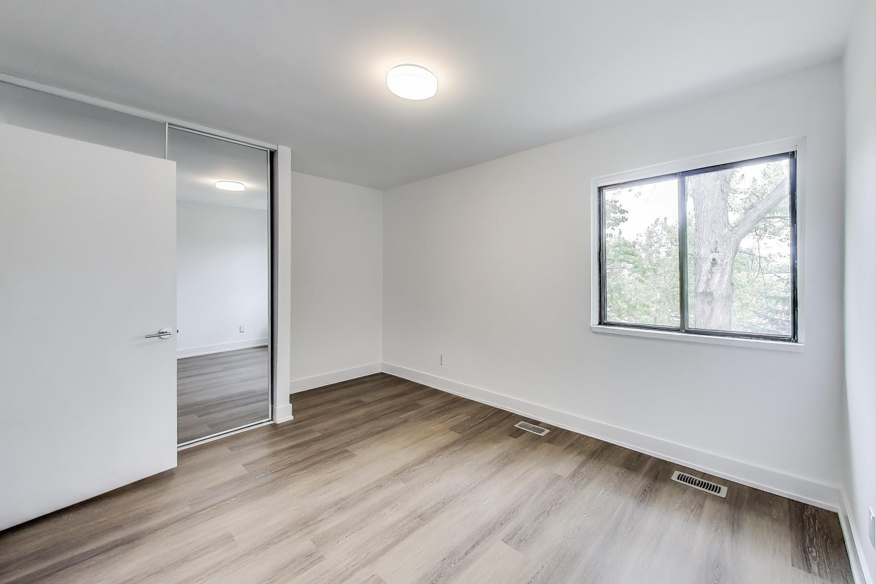 390 - 400 Woodsworth Road - Photo 14
