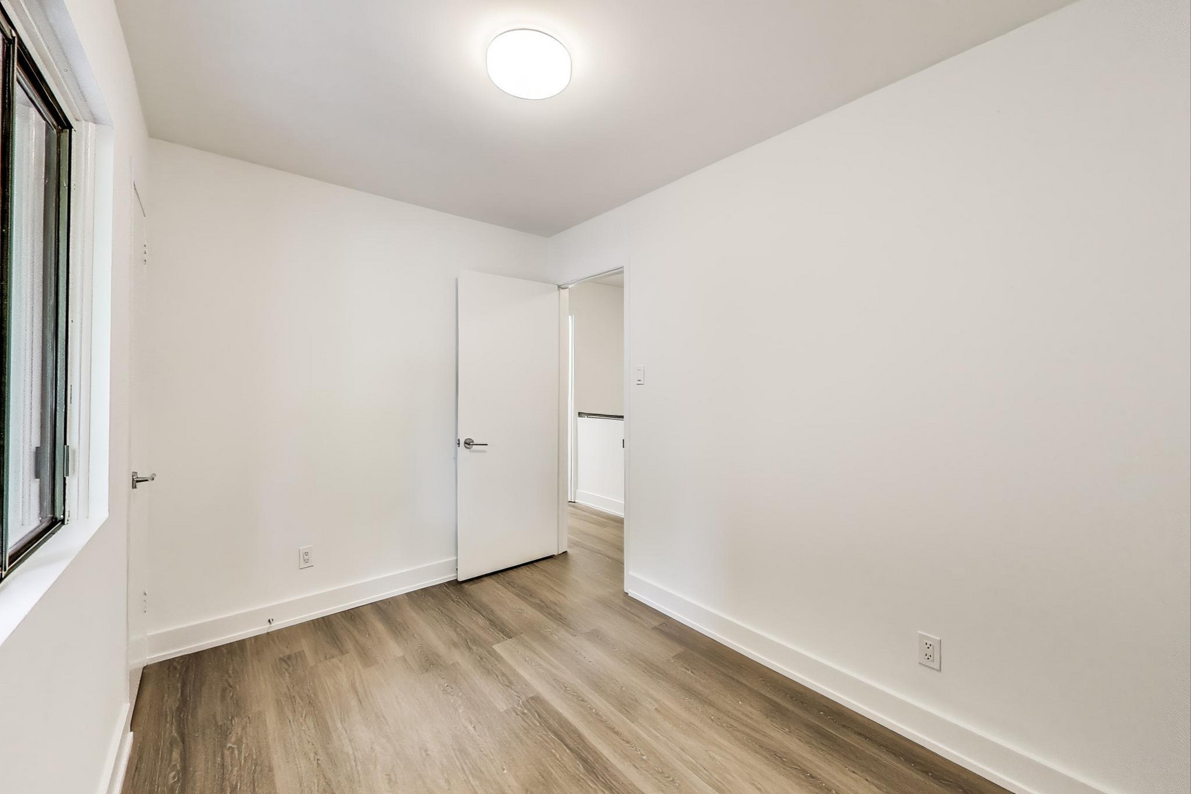 390 - 400 Woodsworth Road - Photo 17