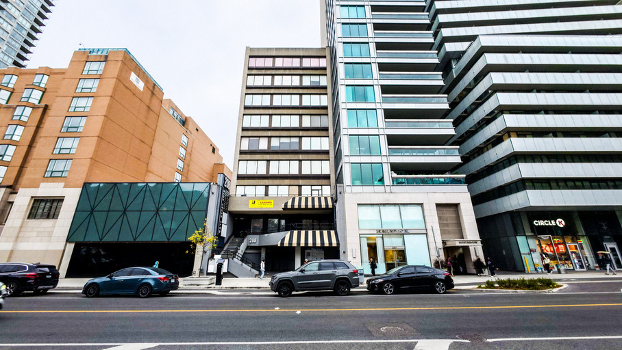208 Bloor Street West