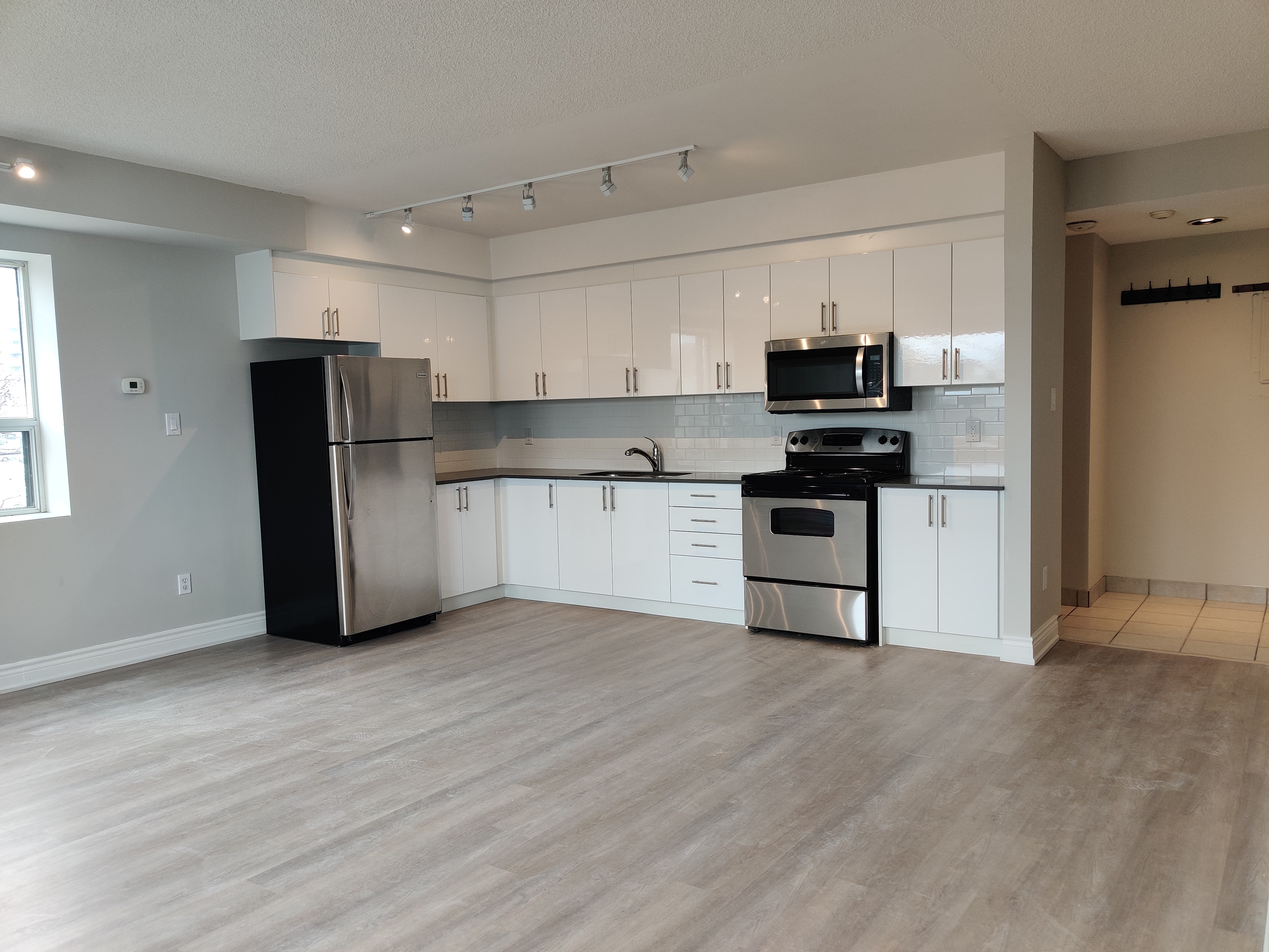 3460 Bathurst Street, Toronto, ON M6A 2C4 — photo 1
