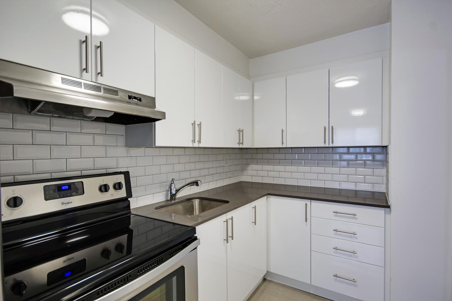 89 Isabella Street, Toronto, ON M4Y 1N8 — photo 3