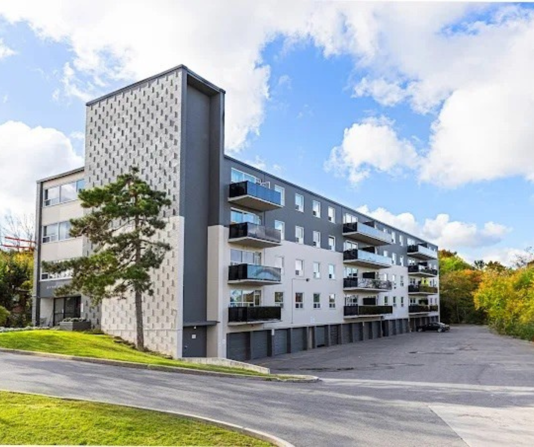 18 & 20 Skipton Crt, North York, ON M3M 2S8 — photo 1