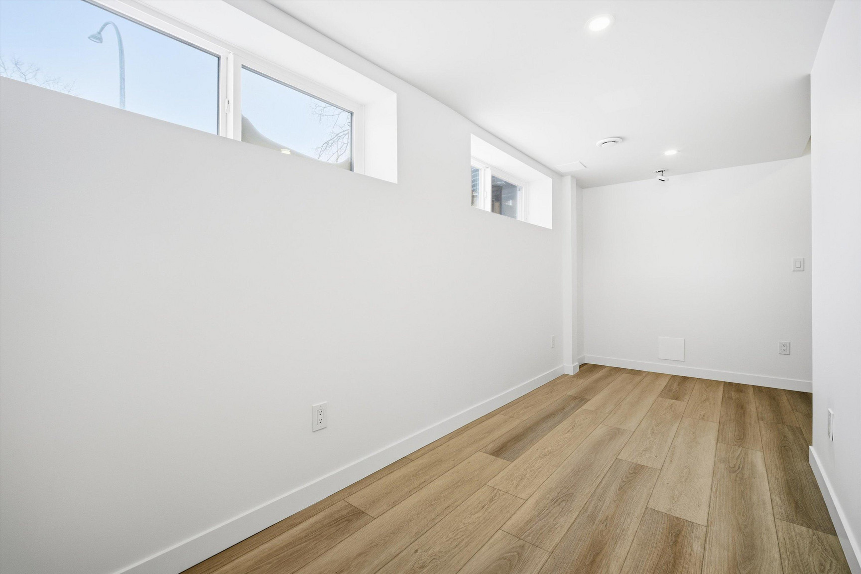 2 Villeneuve Blvd - Photo 28