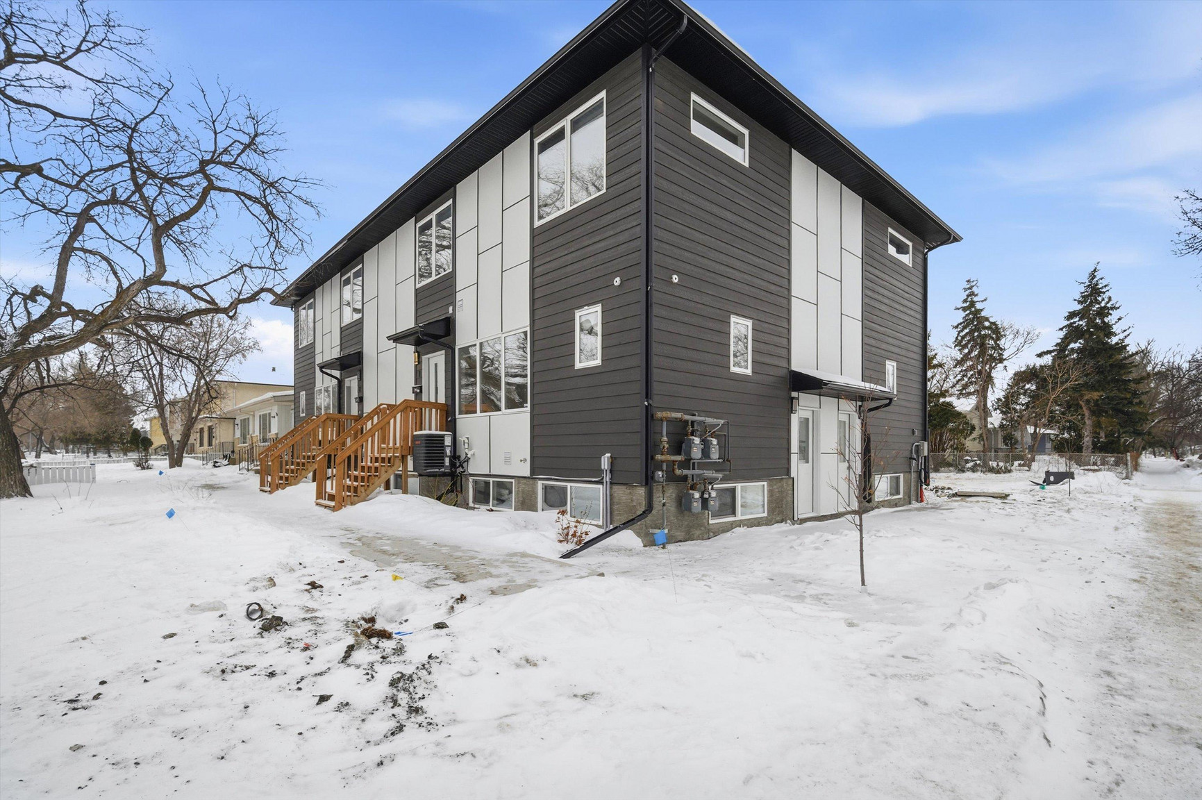 2 Villeneuve Blvd - Photo 36