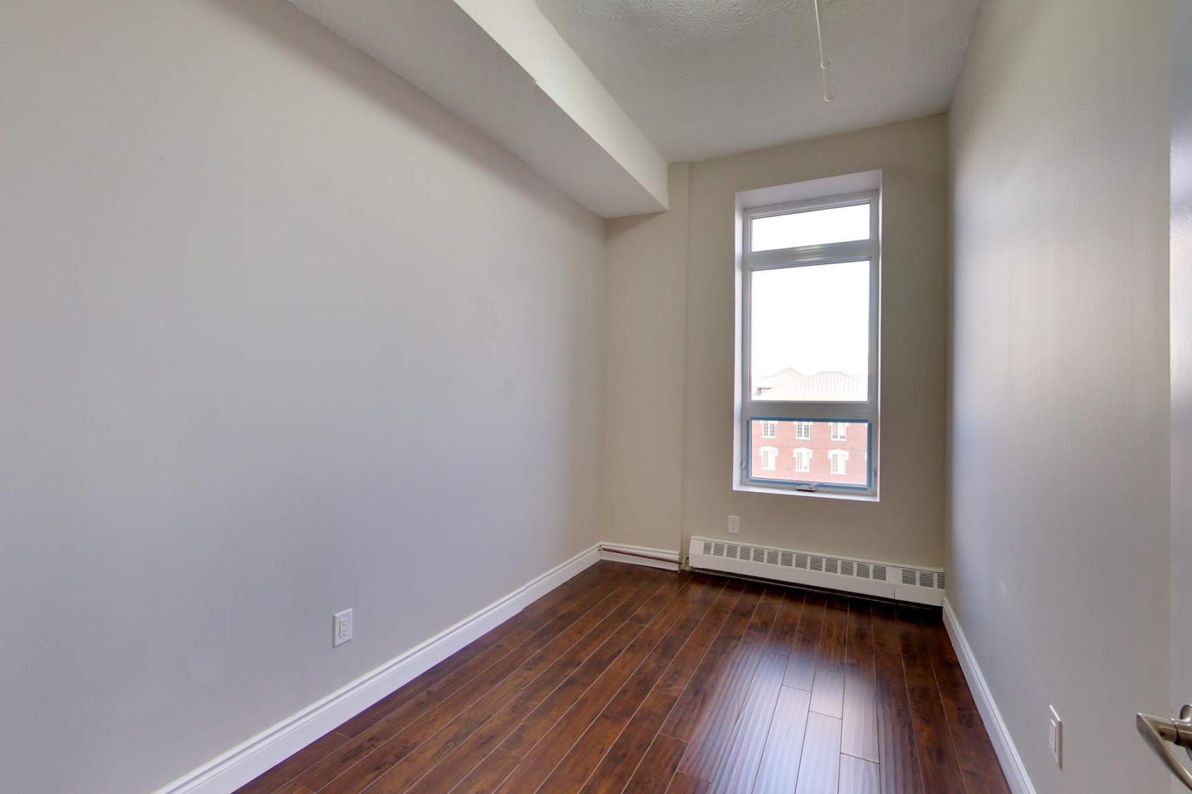 90 Colborne Street  - Photo 8