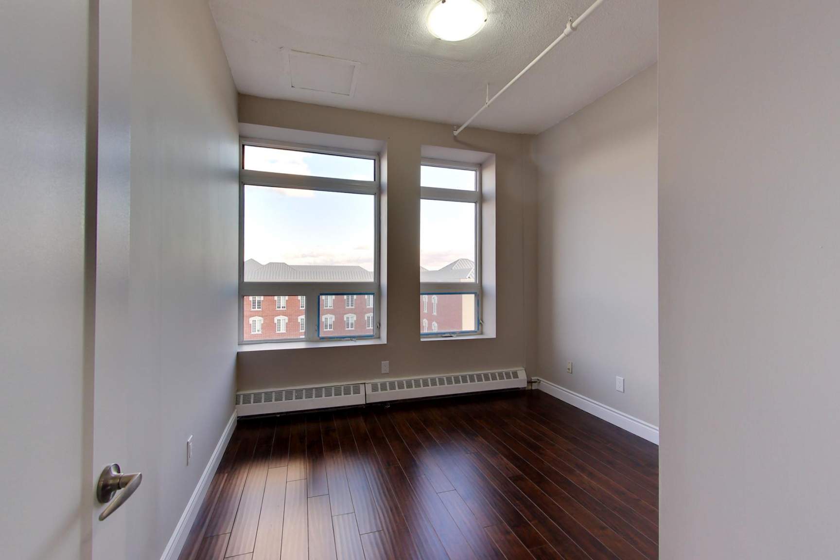 90 Colborne Street  - Photo 6