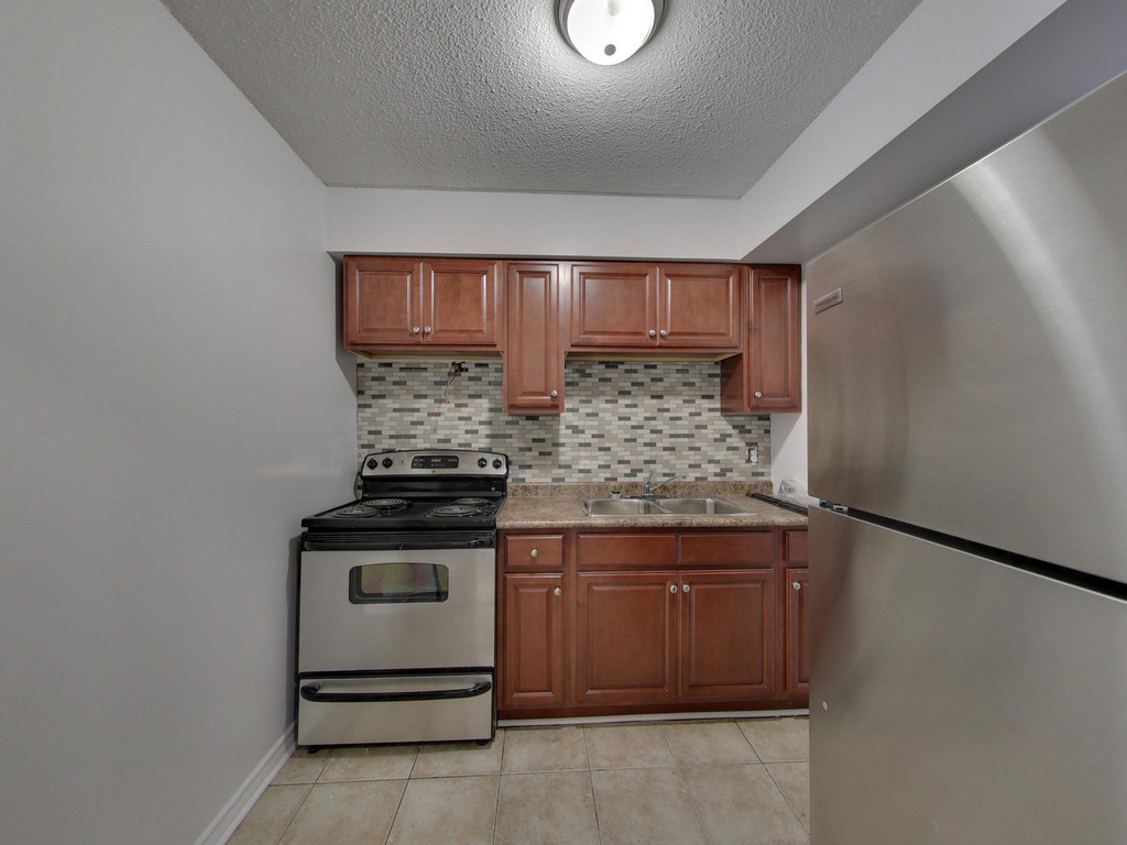 Thamesville - 1&2 Bedroom Apartment | SIREG MANAGEMENT INC.