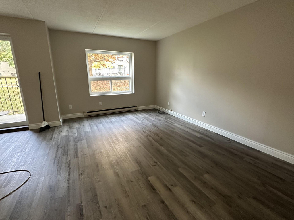 14 Balmoral Place SIREG Management Inc.