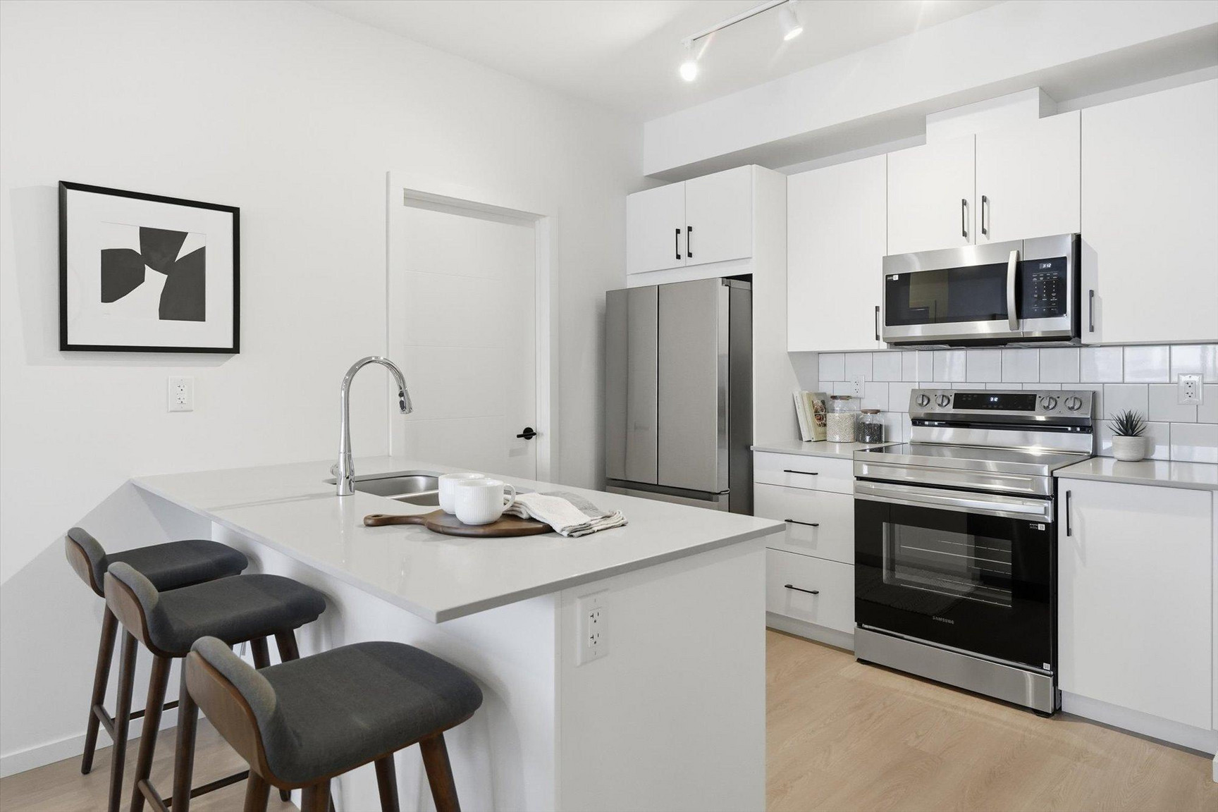 The Taylor Apartments - Photo 12