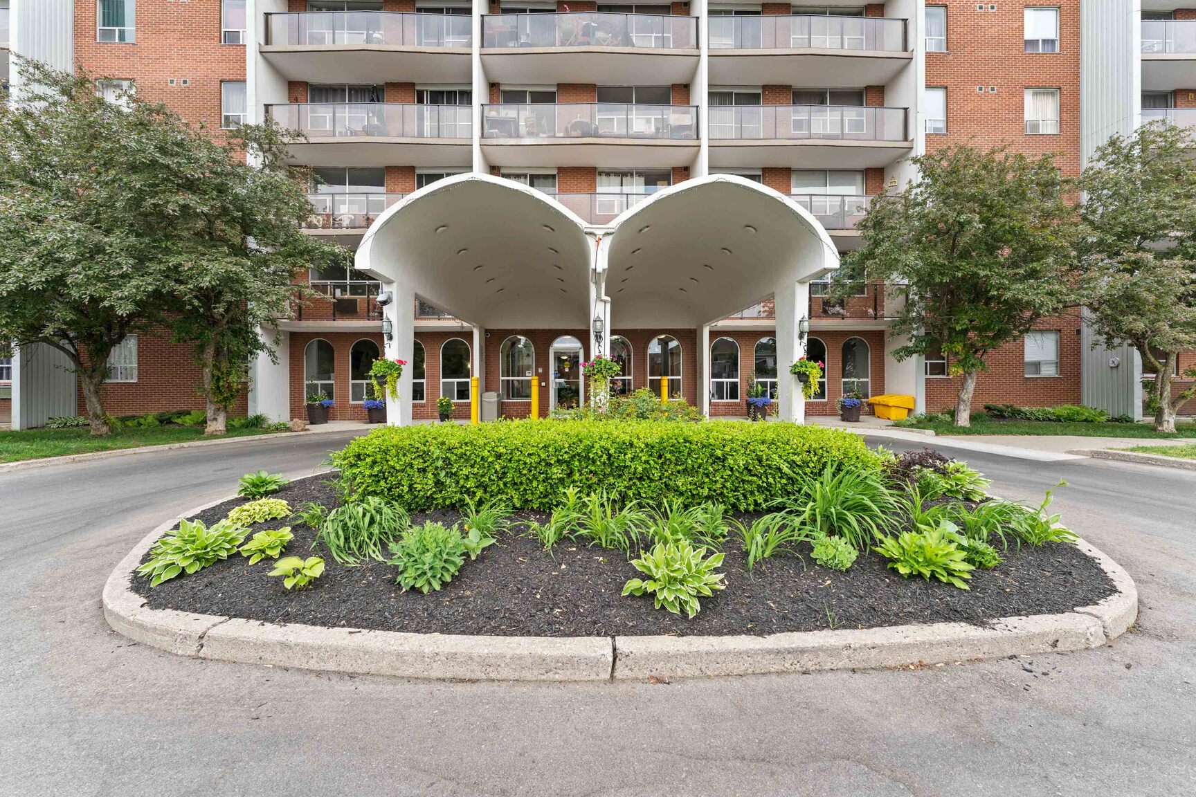 Southwick Apartments - Photo 3