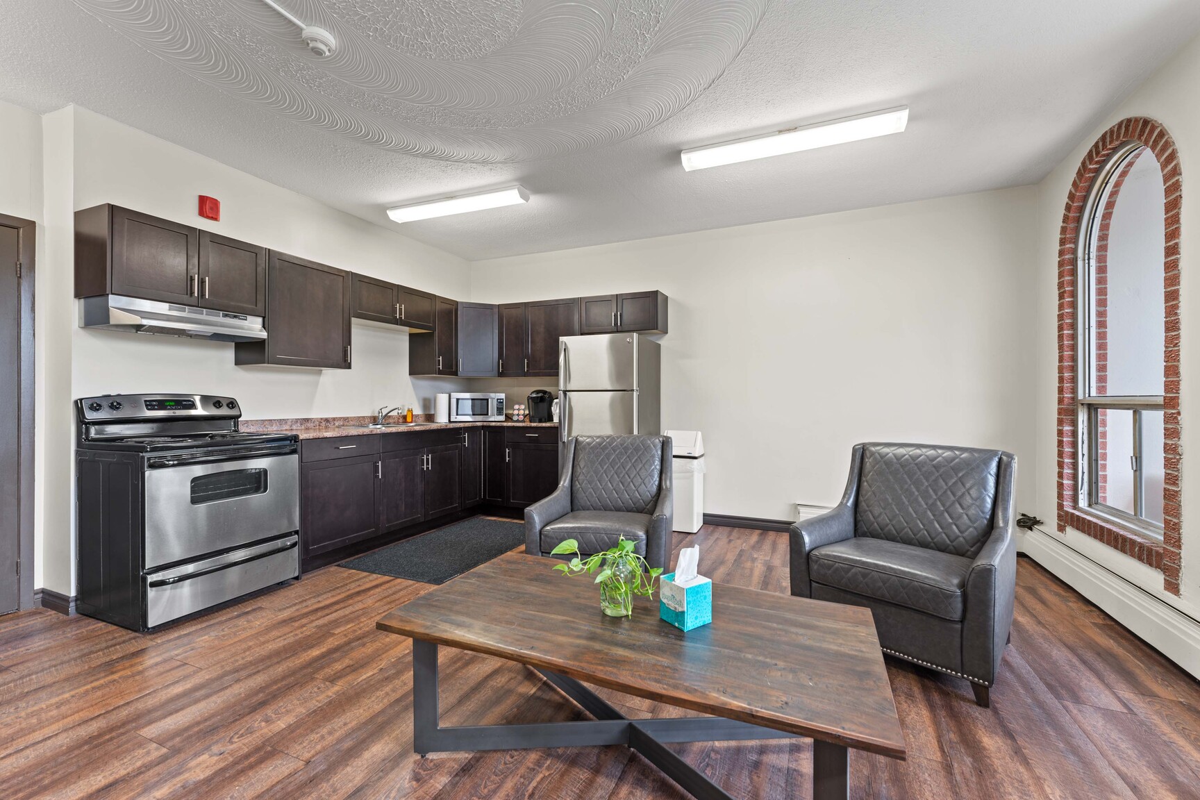 Southwick Apartments - Photo 7