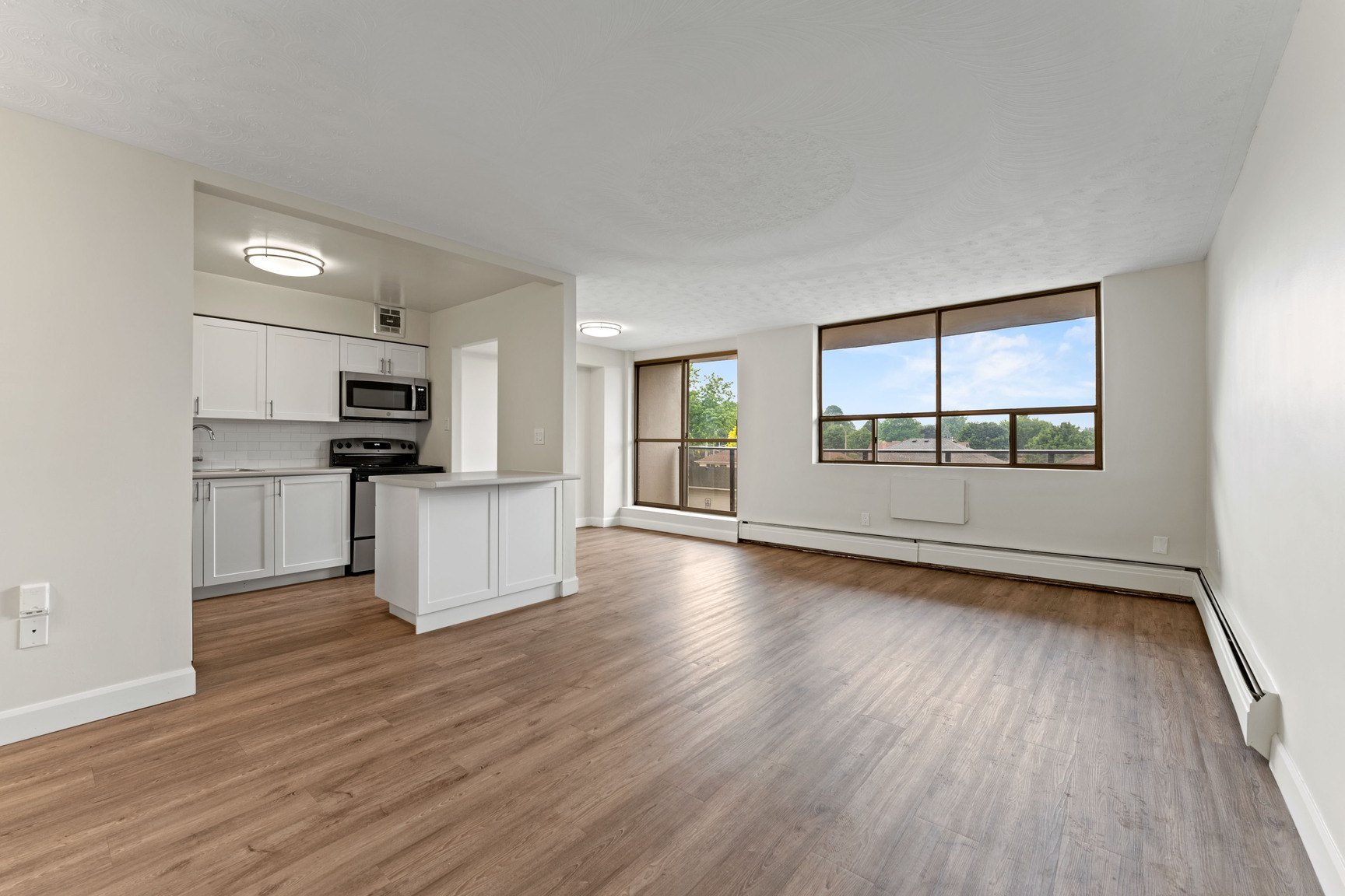 Southwick Apartments - Photo 11