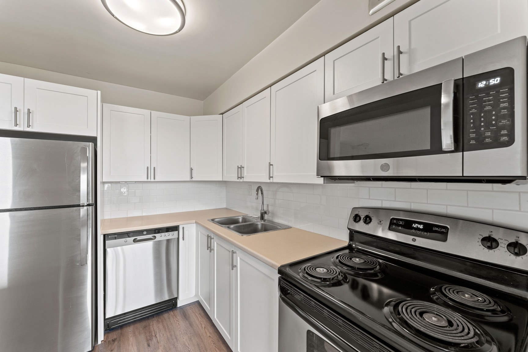 Southwick Apartments - Photo 15