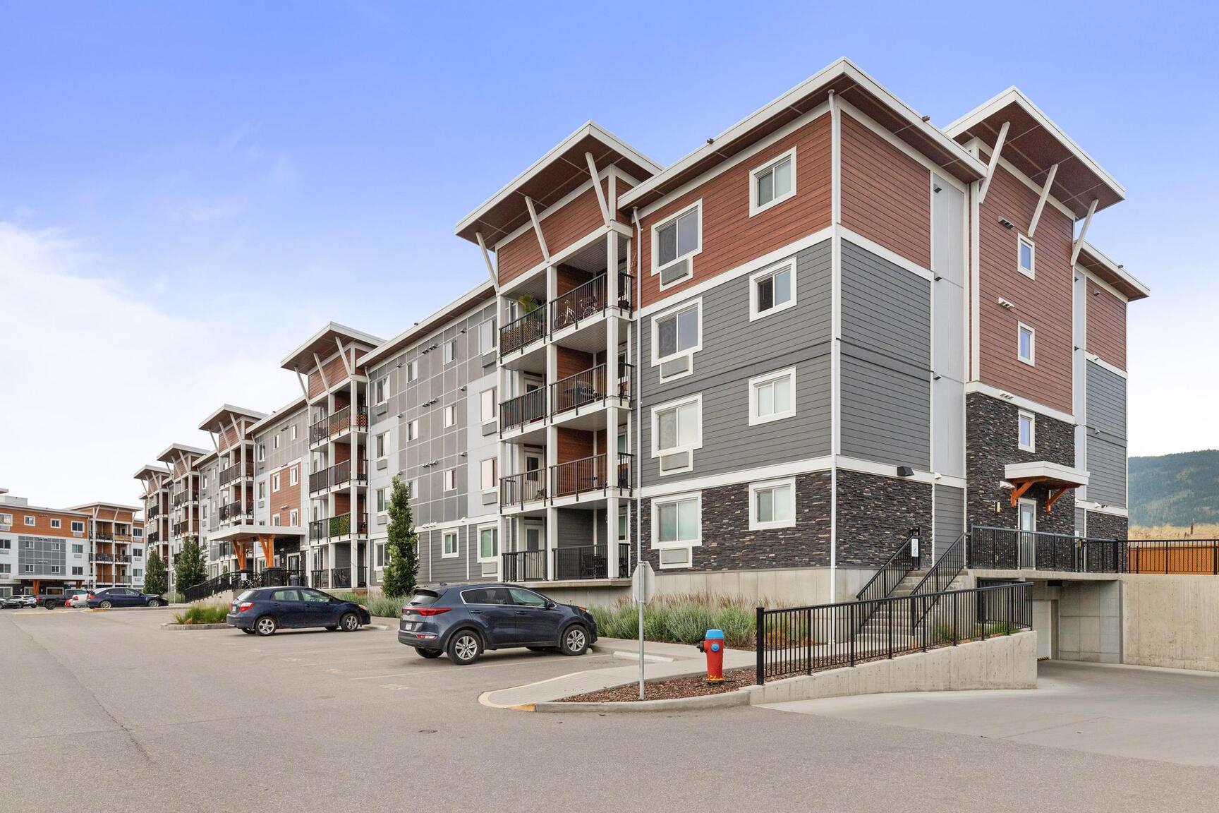 Carrington Ridge Apartments - Photo 3