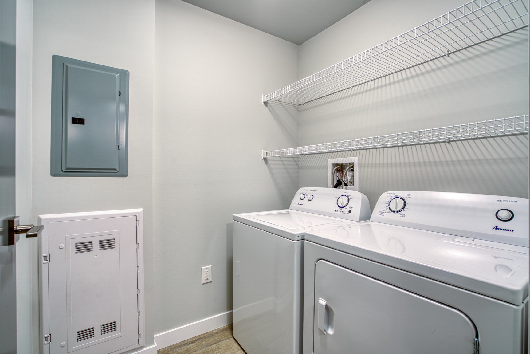 Waterford Village Apartments - Photo 21