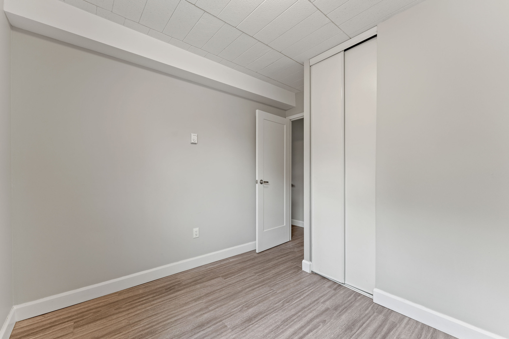 The Graham Bell Apartments - Photo 19