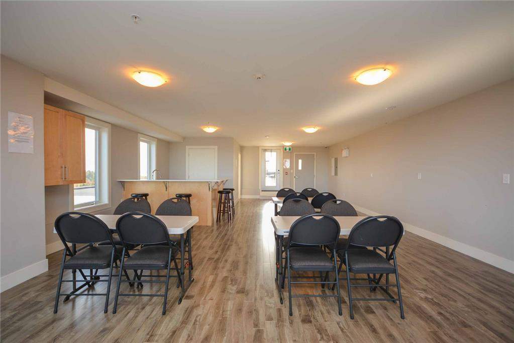 Symphony Suites Apartments - Photo 9