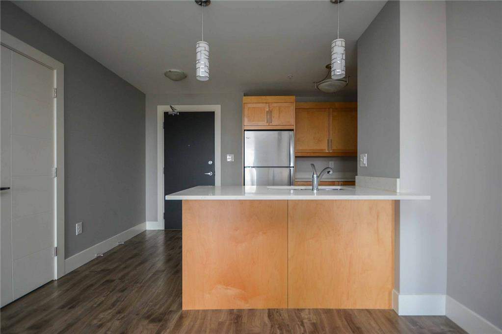 Symphony Suites Apartments - Photo 18