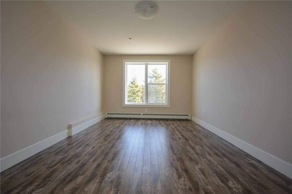 Symphony Suites Apartments - Photo 24