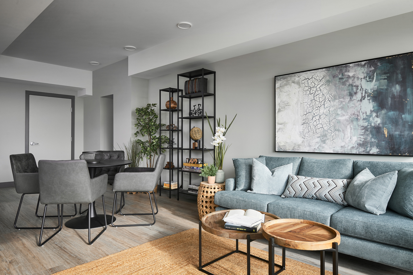 Monarch Apartments - Photo 20
