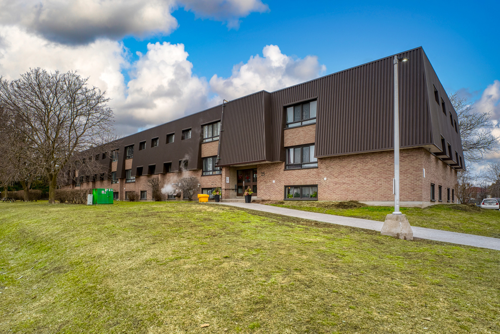 Briceland Apartments - Photo 4