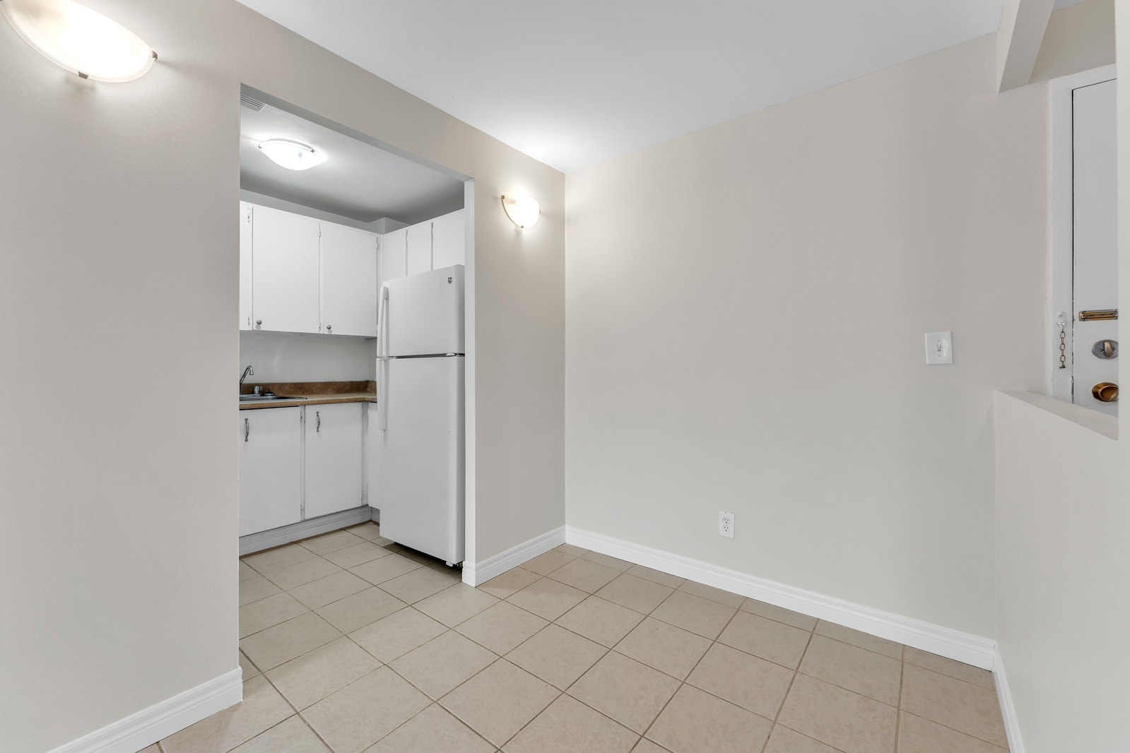 Briceland Apartments - Photo 9