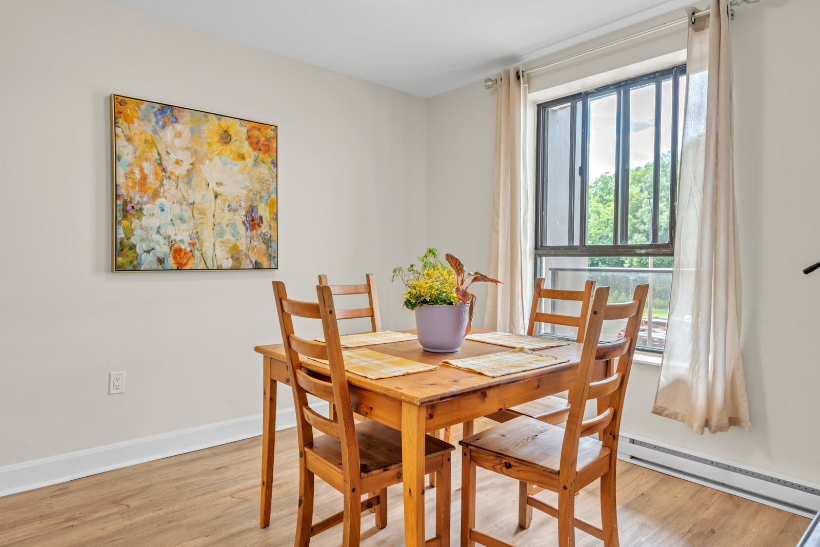Village on the River Apartments - Photo 8