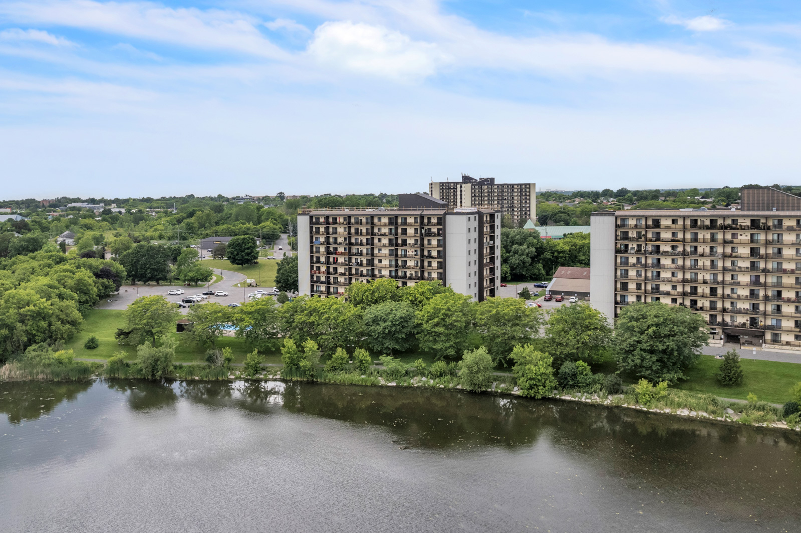 Village on the River Apartments - Photo 24