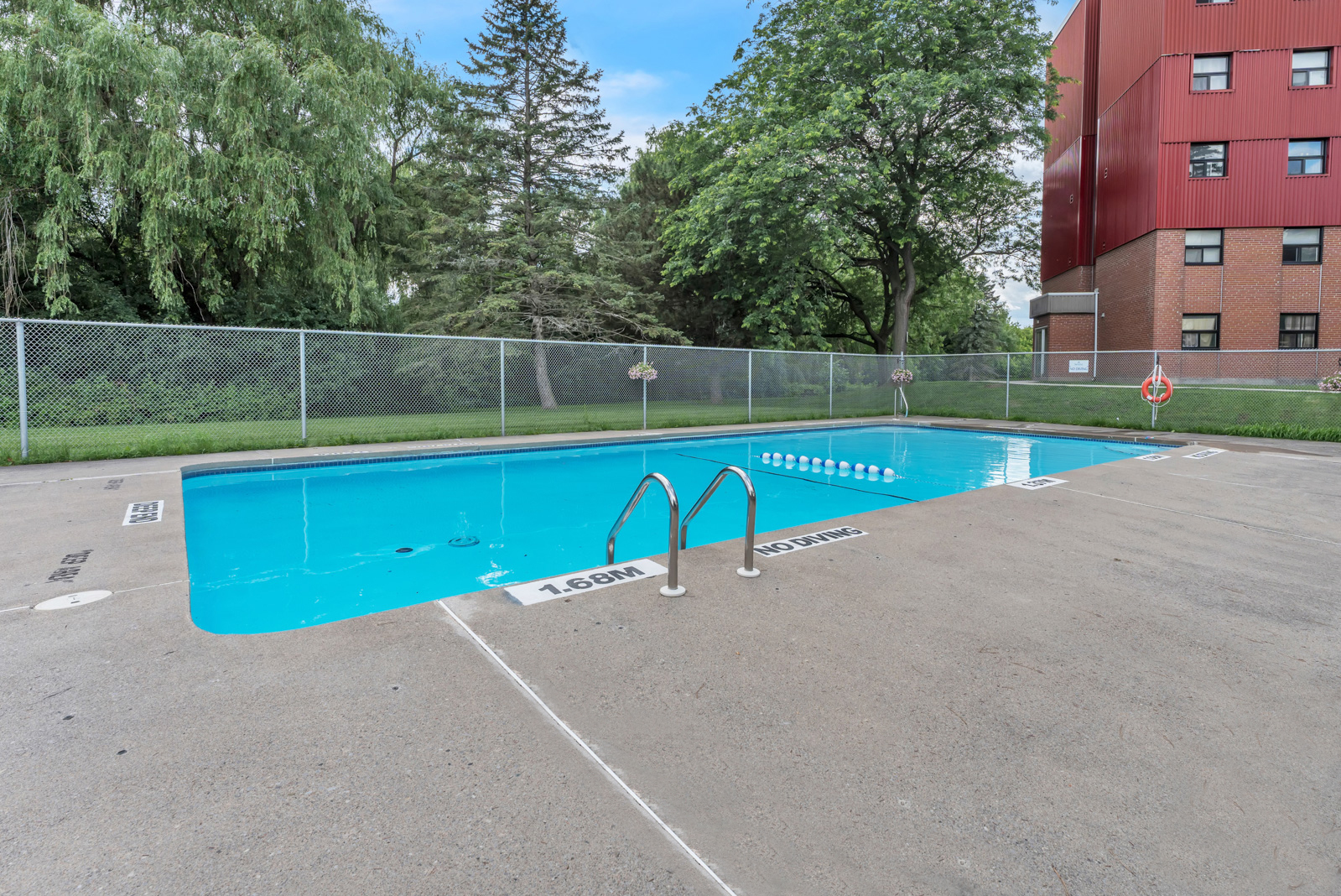 Lasalle I & II Apartments - Photo 23