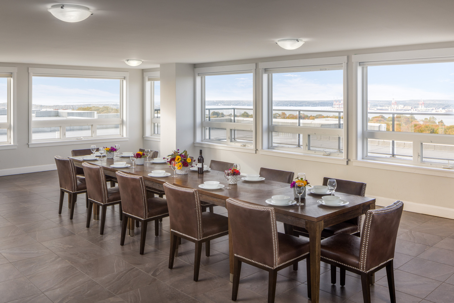 The Kensington Apartments - Photo 4