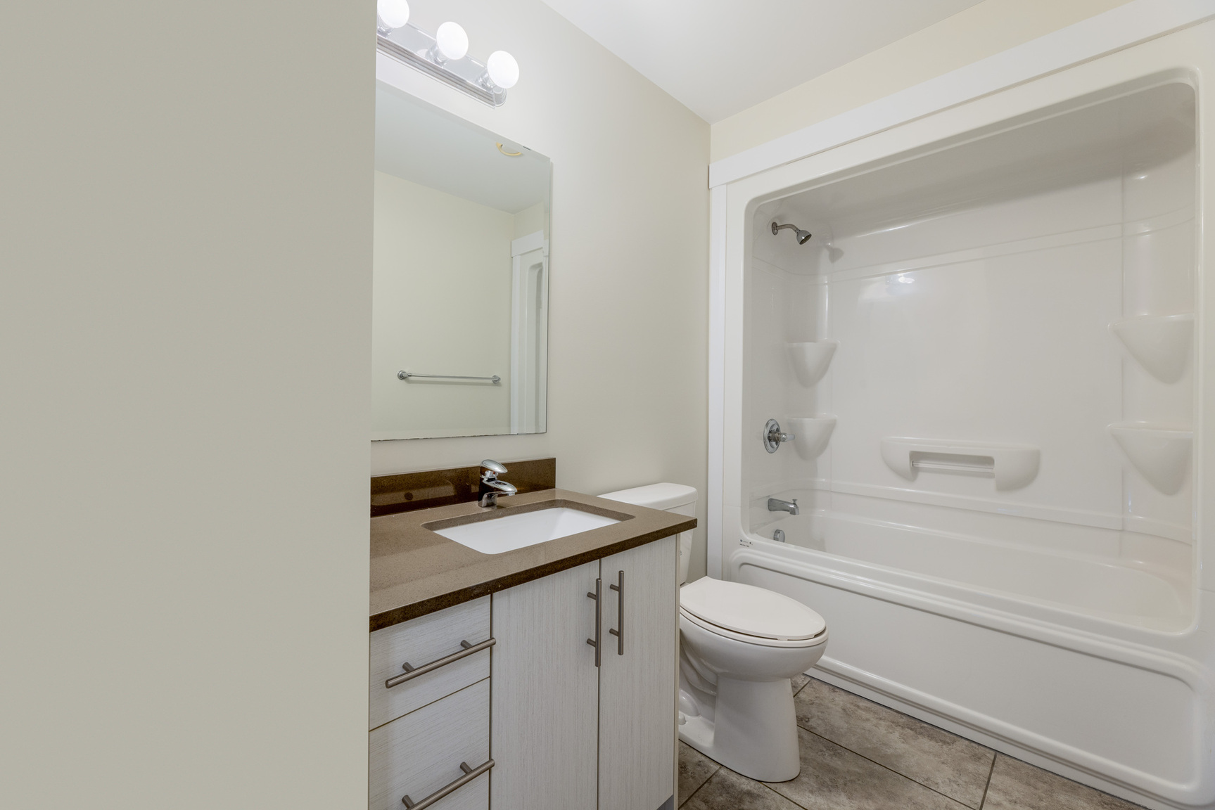 The Kensington Apartments - Photo 12