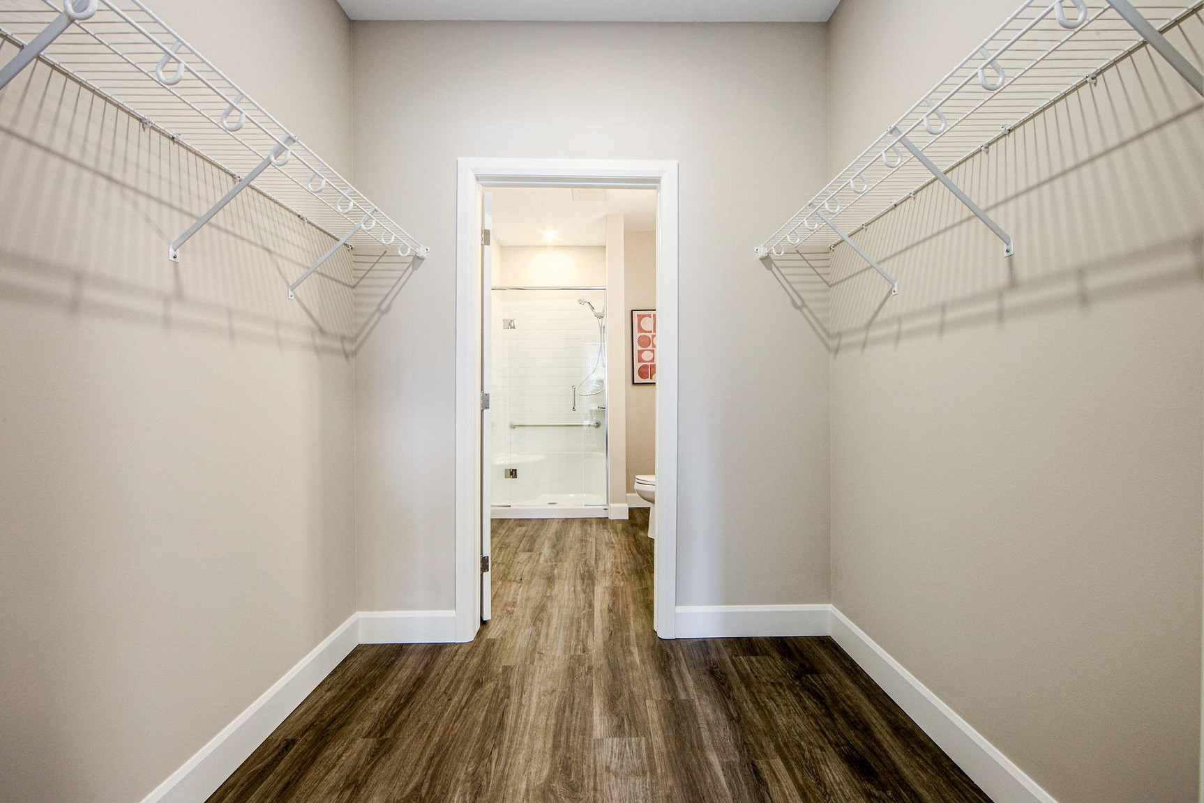 Elio Apartments - Photo 16